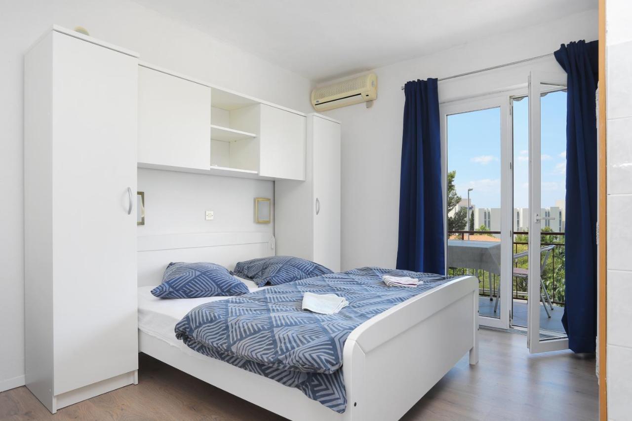 Apartments With A Parking Space Tucepi, Makarska - 2676 Extérieur photo